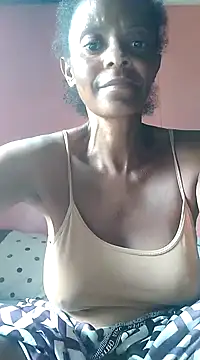 Snapshot of sweets_80 chatting on February 28, 2025, 9:15 am sweets 80 online show from February 28, 2025, 9:15 am