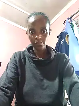 Snapshot of sweets_80 chatting on February 26, 2025, 8:06 am sweets 80 online show from February 26, 2025, 8:06 am