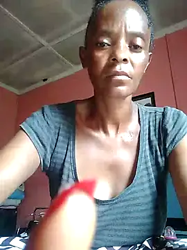 Snapshot of sweets_80 chatting on February 27, 2025, 8:35 am sweets 80 online show from February 27, 2025, 8:35 am
