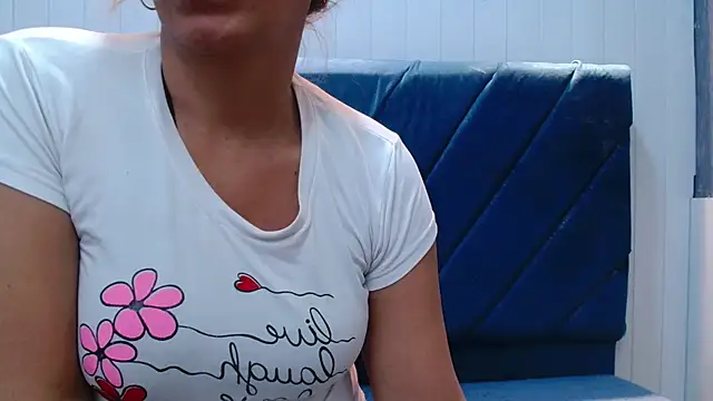 NathaliaSmith3x online show from September 17, 2025, 3:41 am