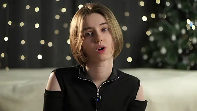 MeghanElson online show from January 17, 2026, 12:31 pm