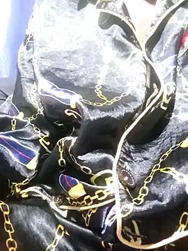 Snapshot of JasminePrice chatting on April 7, 2026, 6:37 am JasminePrice online show from April 7, 2026, 6:37 am