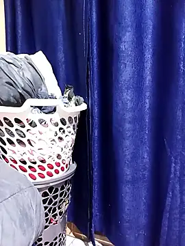 JasminePrice online show from January 9, 2026, 5:36 am