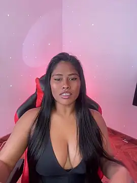 Snapshot of hurren_pasha chatting on February 11, 2025, 12:36 pm hurren pasha online show from February 11, 2025, 12:36 pm