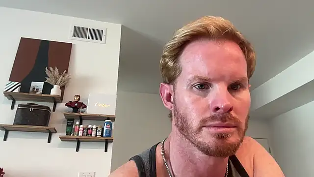 crossfitterguy87 online show from April 15, 2026, 8:42 pm