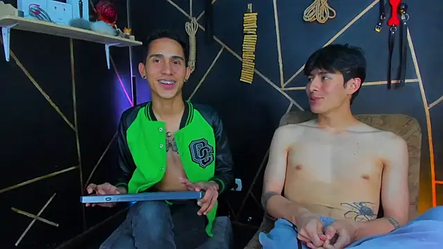 MillersKink online show from February 9, 2025, 1:22 am