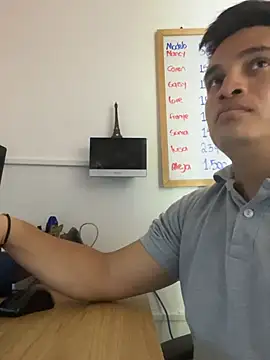 ahntony  69 online show from April 5, 2026, 10:05 pm