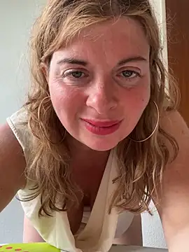 Lombada online show from May 14, 2026, 8:33 am