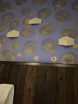 thai-dreamgirl online show from March 21, 2026, 2:10 pm