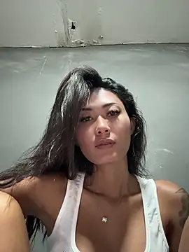 Snapshot of thai-dreamgirl chatting on May 12, 2026, 10:49 pm thai-dreamgirl online show from May 12, 2026, 10:49 pm