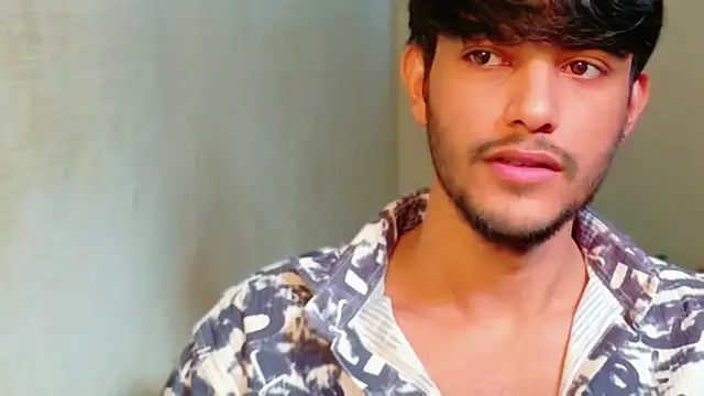 kingkartik7 online show from February 10, 2026, 5:28 am