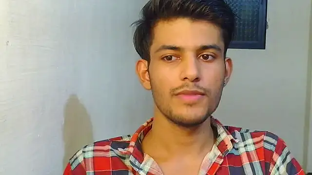 kingkartik7 online show from October 15, 2025, 3:31 pm