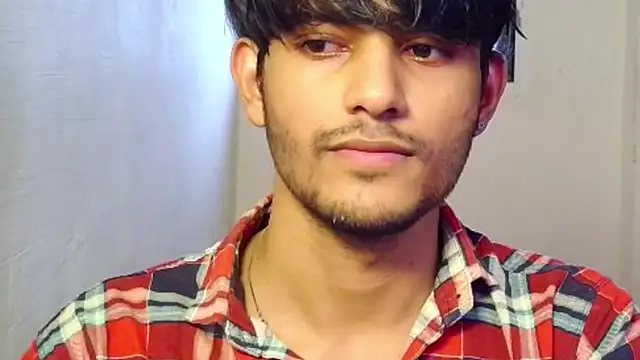 kingkartik7 online show from November 25, 2025, 9:09 am