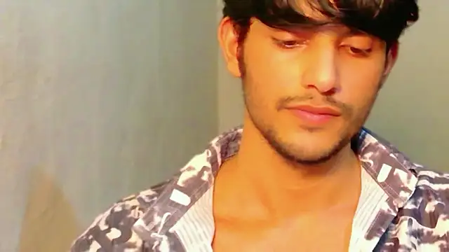 kingkartik7 online show from March 11, 2026, 5:18 pm