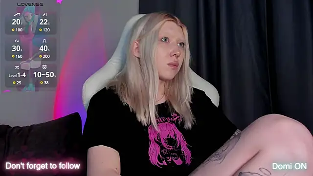 takeyourmolly online show from January 24, 2025, 4:28 pm