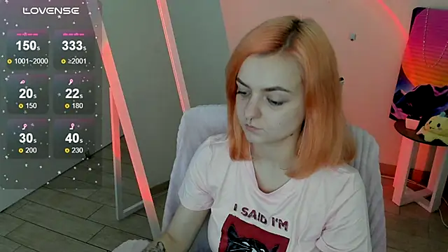 Fire Bestie online show from October 15, 2025, 12:57 pm