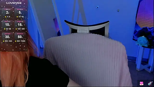 Fire Bestie online show from November 28, 2025, 1:22 pm