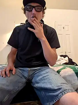 redtoyanal online show from July 10, 2026, 9:15 pm