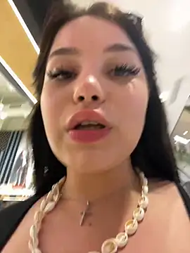 Snapshot of Chloe__Moon chatting on March 7, 2025, 9:07 am Chloe Moon online show from March 7, 2025, 9:07 am