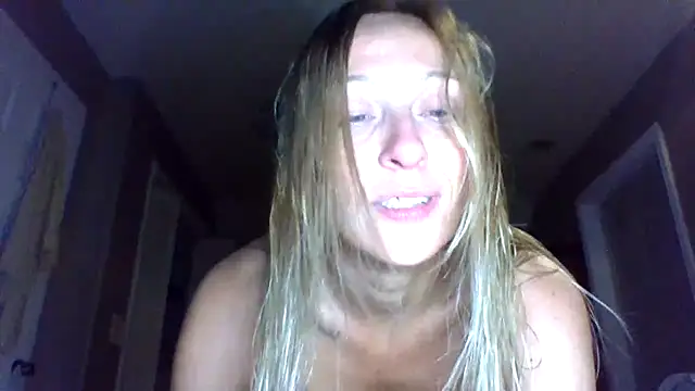 Snapshot of Ashphroditegemini chatting on June 22, 2026, 3:23 am Ashphroditegemini online show from June 22, 2026, 3:23 am
