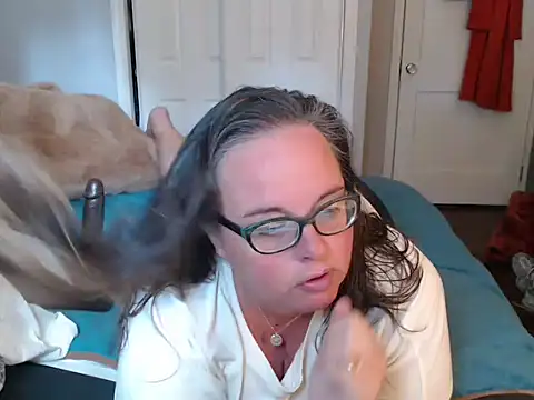 LauLauPAWG online show from October 1, 2025, 3:49 pm