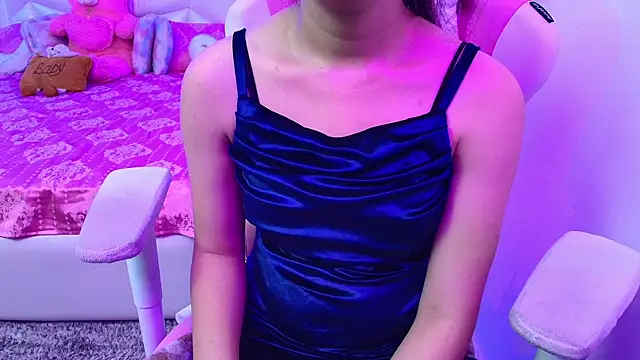 Snapshot of YourKusu chatting on February 25, 2025, 5:30 pm YourKusu online show from February 25, 2025, 5:30 pm