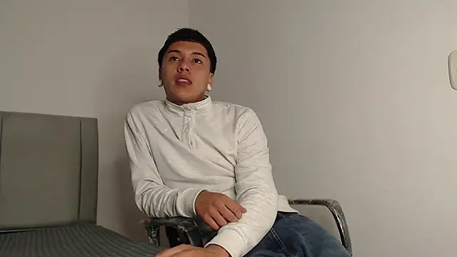 alex-lover online show from March 26, 2026, 3:16 am