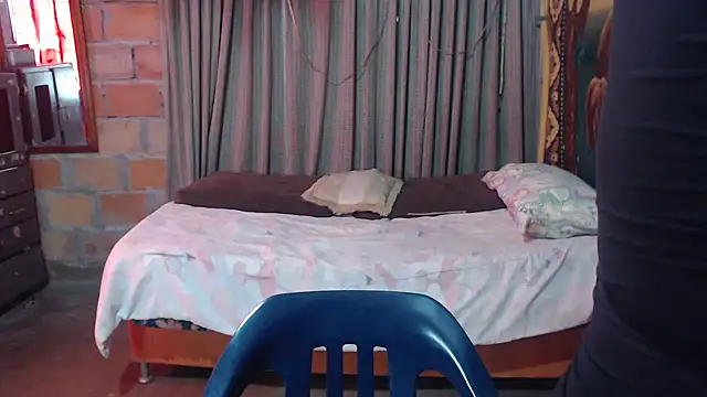 mom son dirty online show from May 28, 2026, 1:39 pm