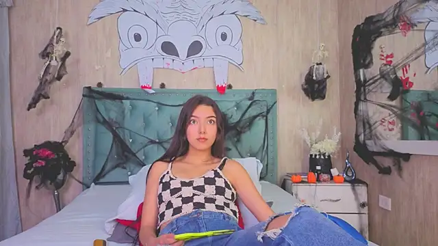 Marcelaa fox online show from October 20, 2025, 7:25 pm