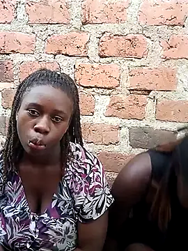 Snapshot of Black_juicy24 chatting on February 28, 2025, 8:31 am Black juicy24 online show from February 28, 2025, 8:31 am