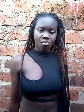 Snapshot of Black_juicy24 chatting on February 18, 2025, 6:26 am Black juicy24 online show from February 18, 2025, 6:26 am