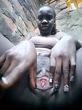 Snapshot of Black_juicy24 chatting on March 17, 2026, 4:48 am Black juicy24 online show from March 17, 2026, 4:48 am