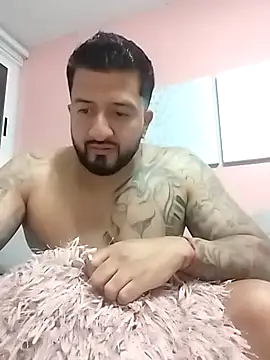 Drake Smith1 online show from October 28, 2025, 4:35 am