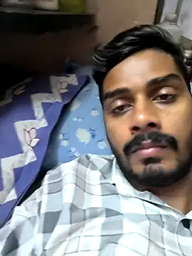 arppyyyxx online show from October 7, 2025, 8:32 pm