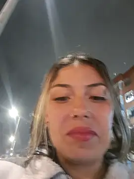 Snapshot of Sweel_Leyva18 chatting on February 14, 2025, 11:53 pm Sweel Leyva18 online show from February 14, 2025, 11:53 pm