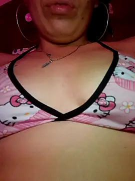 Snapshot of Sweel_Leyva18 chatting on March 14, 2025, 4:32 am Sweel Leyva18 online show from March 14, 2025, 4:32 am
