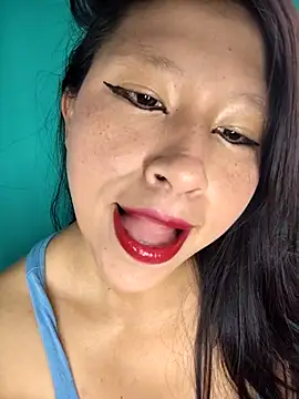 Giviper1 online show from October 18, 2025, 8:33 pm