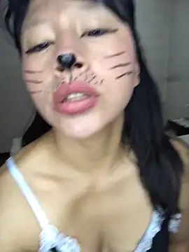 Giviper1 online show from November 1, 2025, 2:51 am