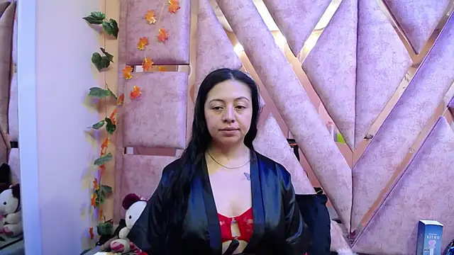 Snapshot of slut_anal_ chatting on February 10, 2026, 8:41 pm slut anal online show from February 10, 2026, 8:41 pm