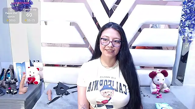 Snapshot of slut_anal_ chatting on April 12, 2026, 3:32 am slut anal online show from April 12, 2026, 3:32 am