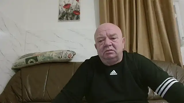 fullballs6 online show from February 4, 2026, 3:34 am