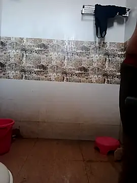 wildfox566 online show from December 15, 2025, 3:56 am