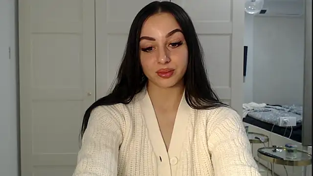 courtneyPerfect online show from February 13, 2026, 2:50 pm