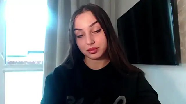 courtneyPerfect online show from October 16, 2025, 2:14 pm