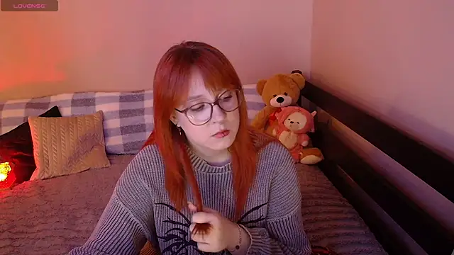 Snapshot of Rudy_02 chatting on January 11, 2026, 8:32 am Rudy 02 online show from January 11, 2026, 8:32 am