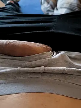 Snapshot of Kevoon991 chatting on March 12, 2025, 4:13 pm Kevoon991 online show from March 12, 2025, 4:13 pm