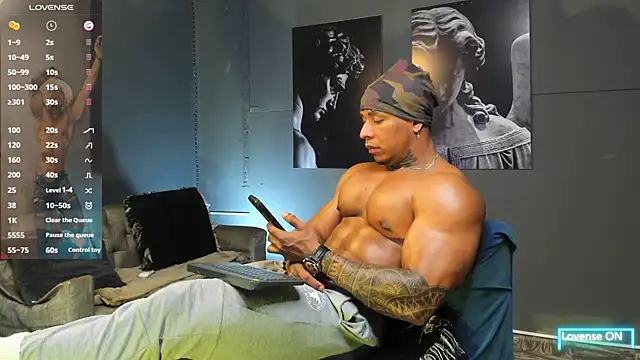 Snapshot of bradley_smith chatting on May 16, 2026, 10:58 am bradley smith online show from May 16, 2026, 10:58 am