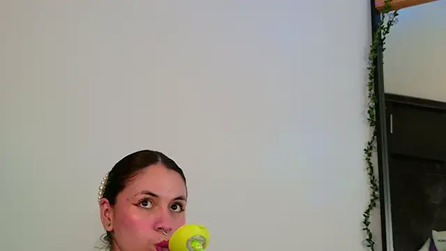 GilaKat online show from October 11, 2025, 5:30 am