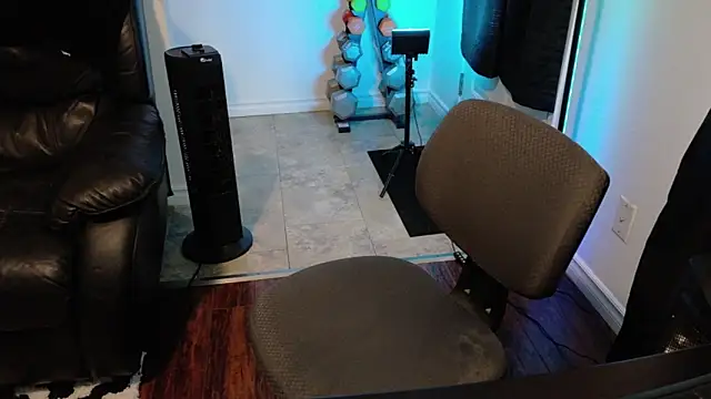 Thekodyy online show from November 25, 2025, 1:44 pm