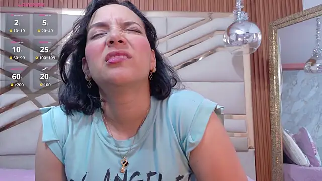 Snapshot of Sluttyandmature chatting on April 14, 2026, 12:54 pm Sluttyandmature online show from April 14, 2026, 12:54 pm